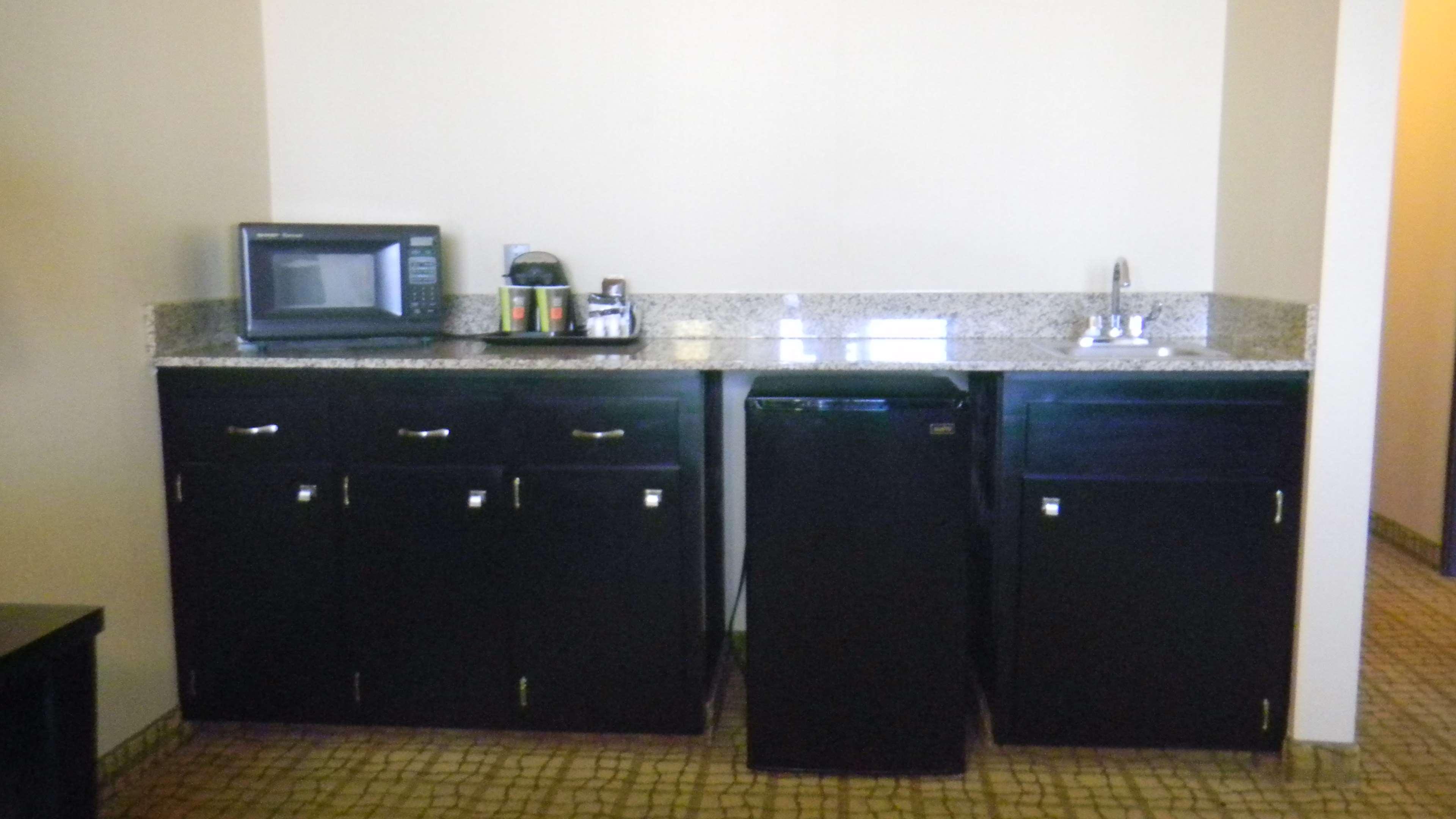 Doubletree By Hilton Hotel Springdale