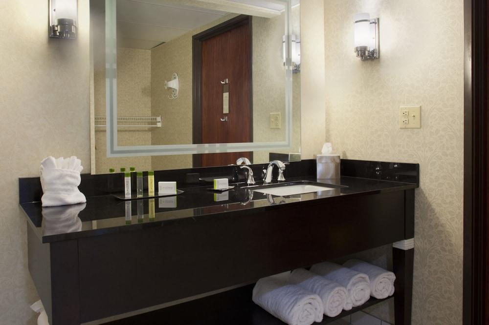 Hotel Doubletree By Hilton 4*