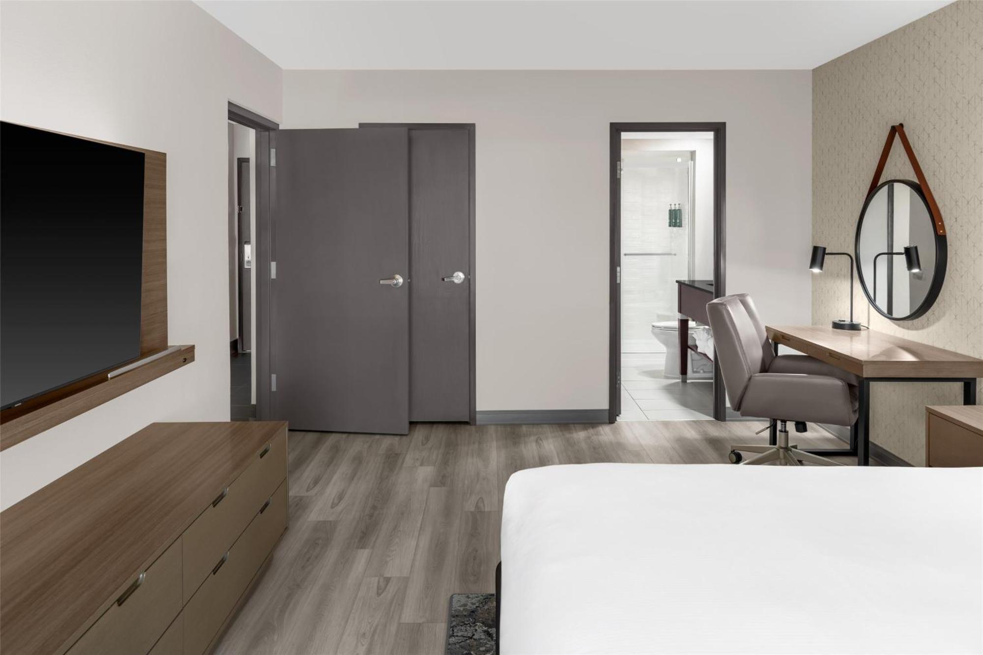 Doubletree By Hilton Hotel
