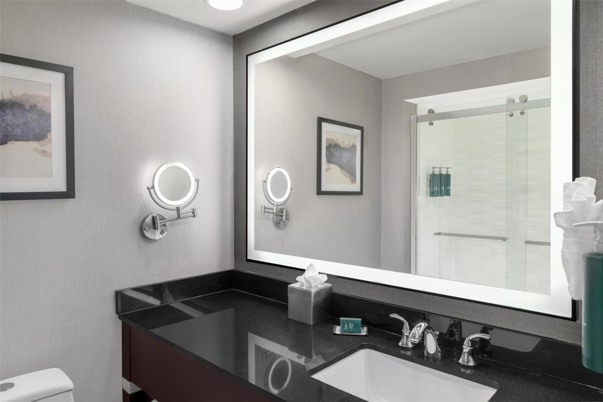 Doubletree By Hilton Springdale